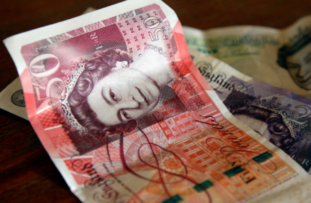 Банк Англии лишит купюры в 20 и 50 фунтов статуса законного платежного средства